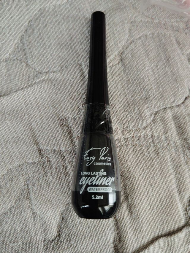 Estuche sombra de ojos D&L