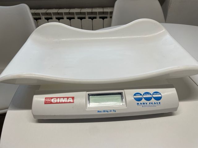 Bilancia pesa neonati Gima