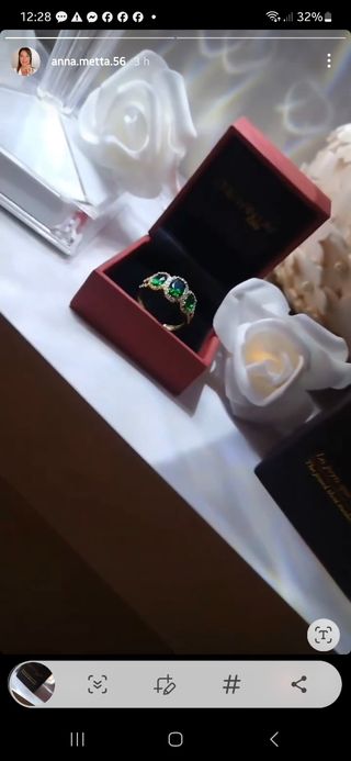 Anillo Oro Macizo Piedras Verdes