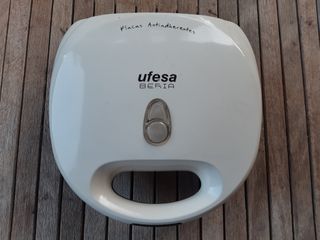 SANDWICHERA UFESA