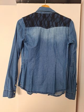 Camisa vaquera con bordado 🤠