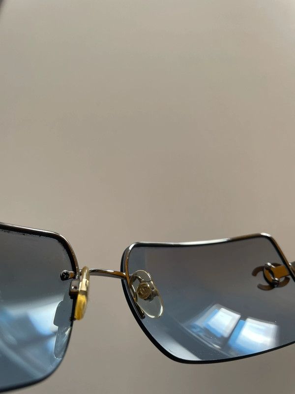 Occhiali da sole vintage Chanel con strass