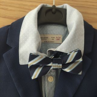 Americana, camisa y pajarita niño