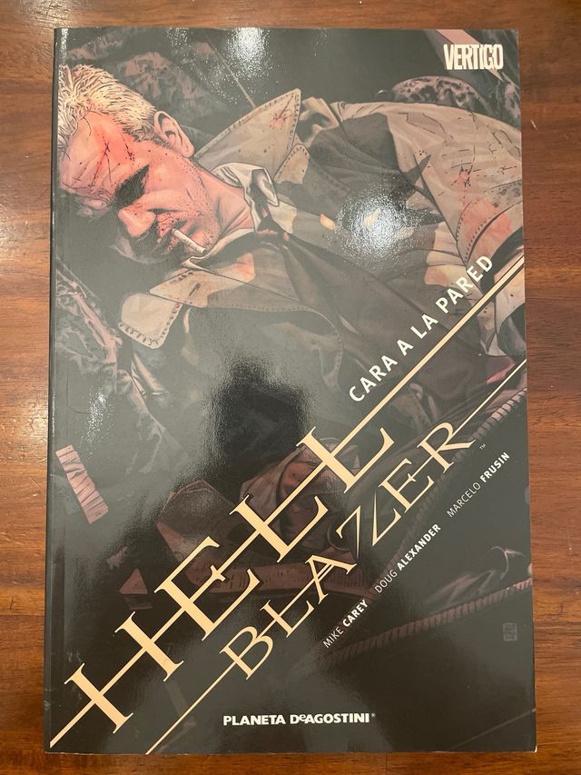 Hell Blazer Cara a la pared