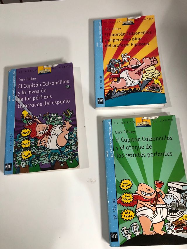 el capitán calzoncillos, colección de libros.