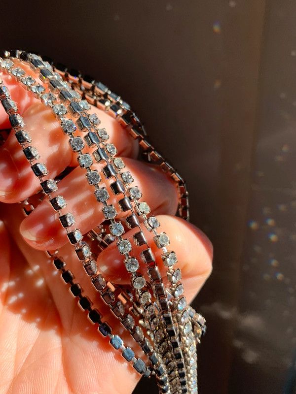 Catenelle con zirconi per bricolage