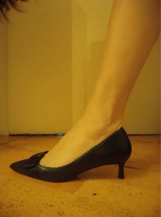 UTERQÜE - zapatos salon tacon kitty 37