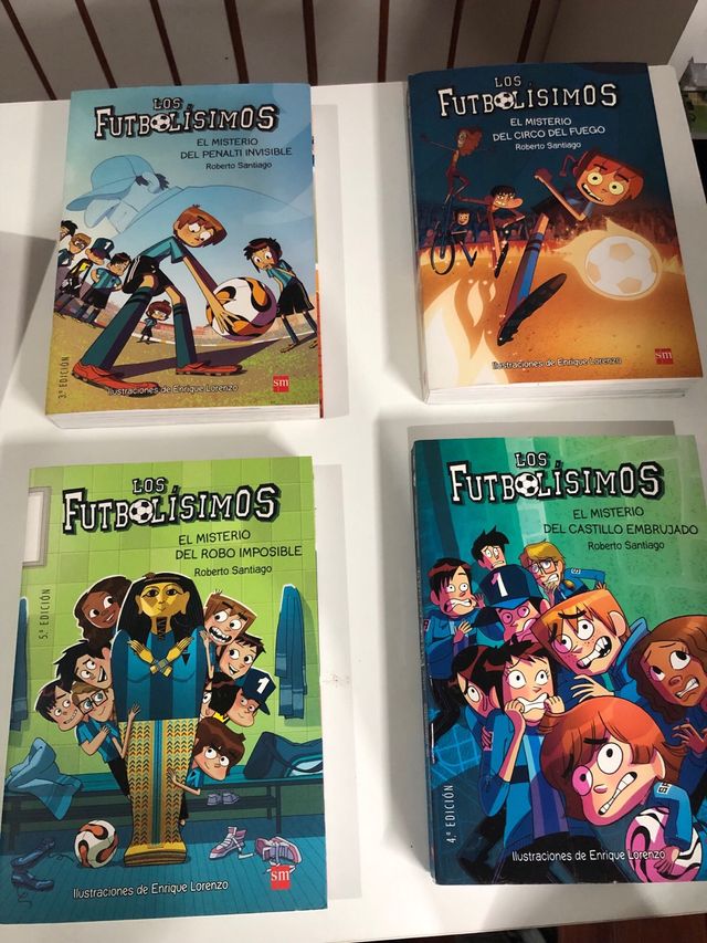 Los futbolísimos, colección de libros.