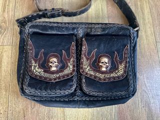 Bolsa piel calaveras