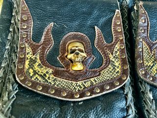 Bolsa piel calaveras