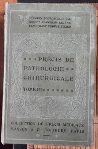 Libros de medicina en francés.