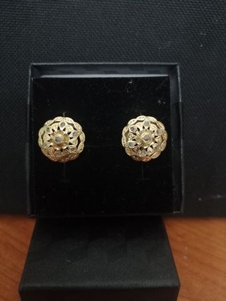 Pendientes cubanas oro