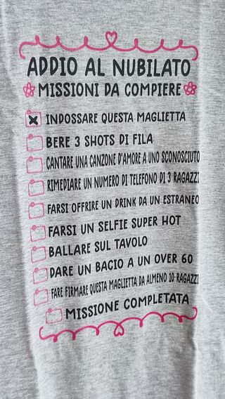 T-shirt sposa per addio al nubilato 