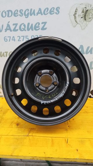 Llantas de chapa en 17 de Peugeot 407