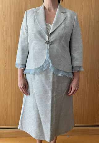 Traje de invitada, de falda