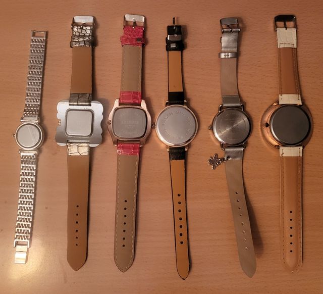 Colección de Relojes de Diseño
