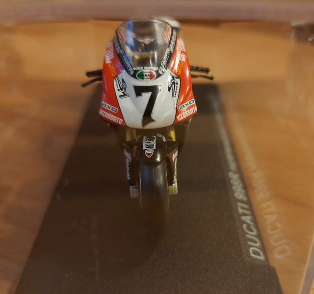 Modellino DUCATI 998R