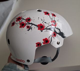 Casco patinaje