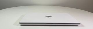 Portátil HP Laptop 15-da0070ns / i7-8GB-256SSD.