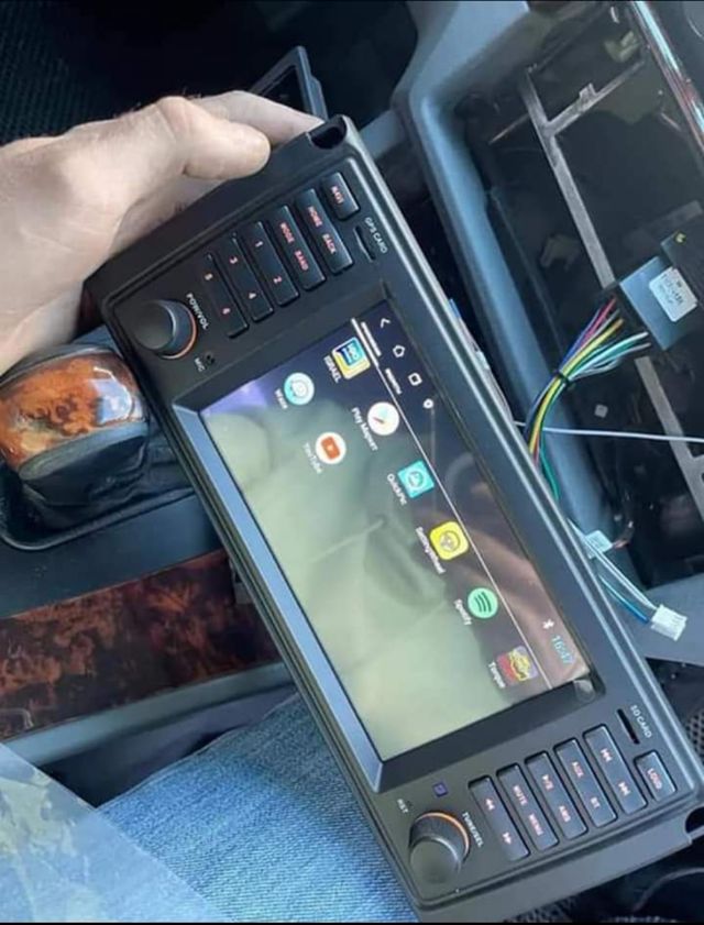 Rádio Android 12 BMW E39/X5 (Novo)