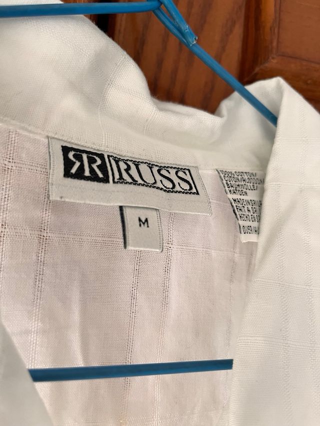 Camisa blanca manga corta, urgente