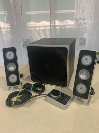 Altavoces LOGITECH  Z4