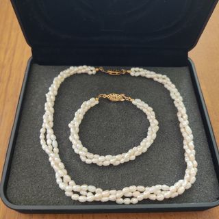 Gargantilla con pulsera a conjunto