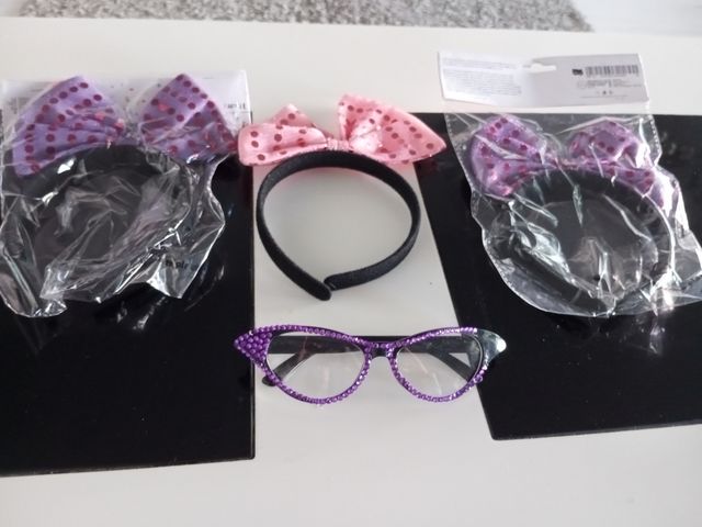 COPRICAPO Y GLASSES, COSTUME DA BAMBINA CON FIOCCO