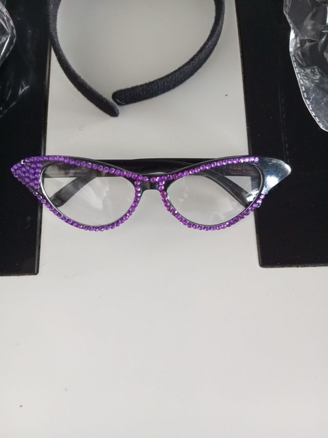 COPRICAPO Y GLASSES, COSTUME DA BAMBINA CON FIOCCO