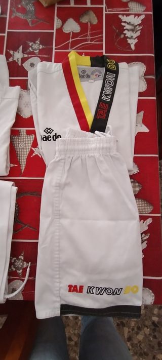 Kimono taekwondo 