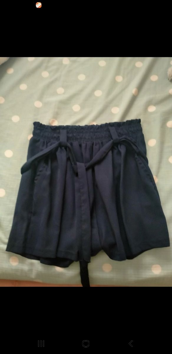 Pantalón corto azul marino