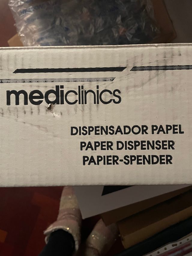 Dispensador para baño de toallitas de papel