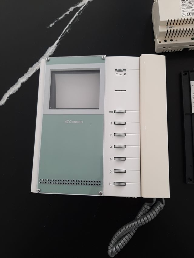 Video portero comelit