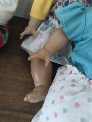 Gloobee Dolls 4 muñecos