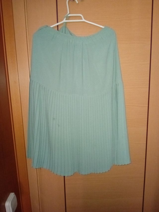 Traje de falda de fiesta y levita