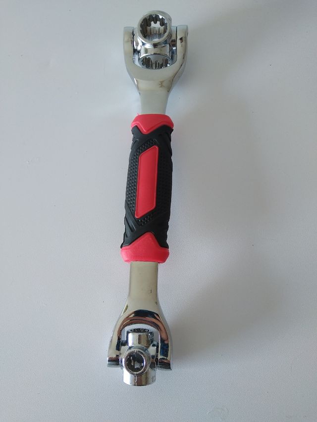 🛞🔧 Llave con doble cabeza con rotación 360°