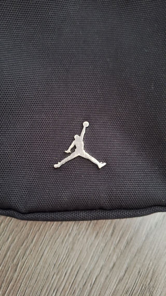 Bolso/bolsito/riñonera Jordan
