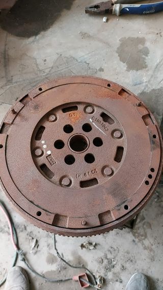Volante motor bimasa yh01