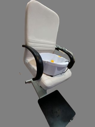 SILLON PEDICURA con reposapies y bañera