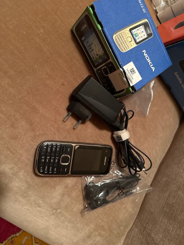 Nokia c2-01