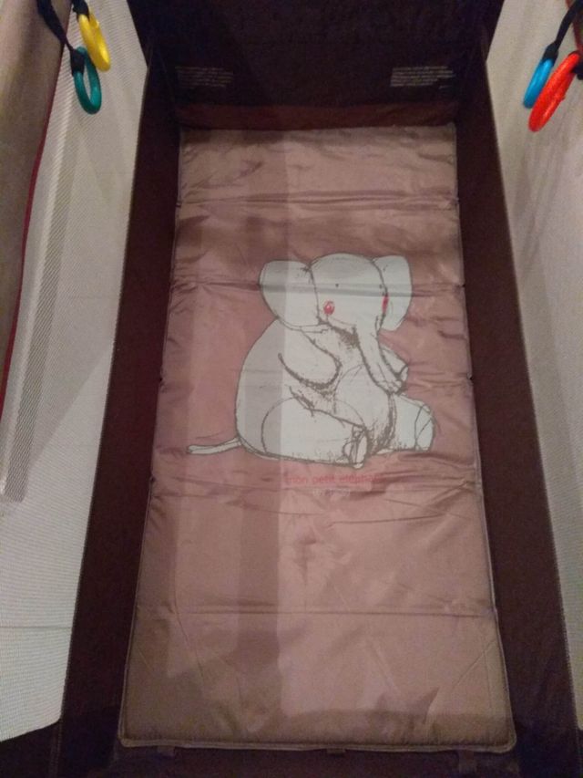 Cuna de viaje/parque infantil 