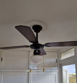 Ventilador de techo con luz