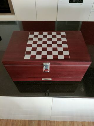 Caja doble porta vino ajedrez