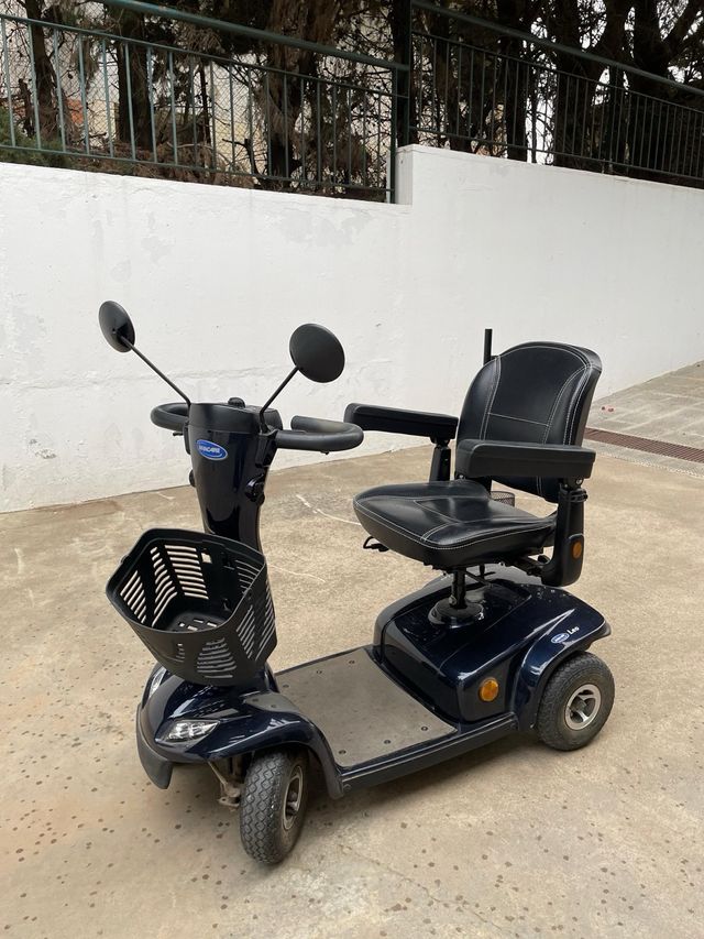 Scooter para movilidad reducida INVACARE LEO