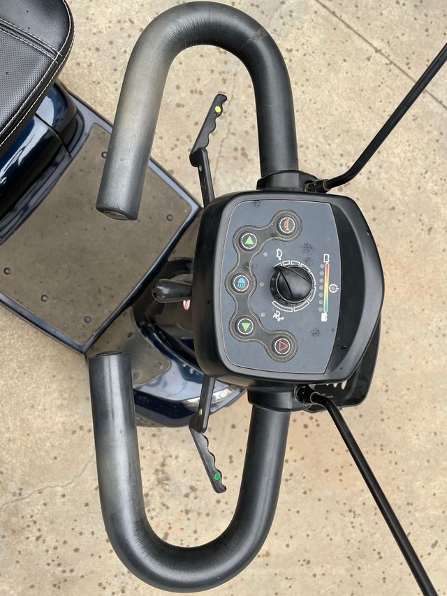 Scooter para movilidad reducida INVACARE LEO