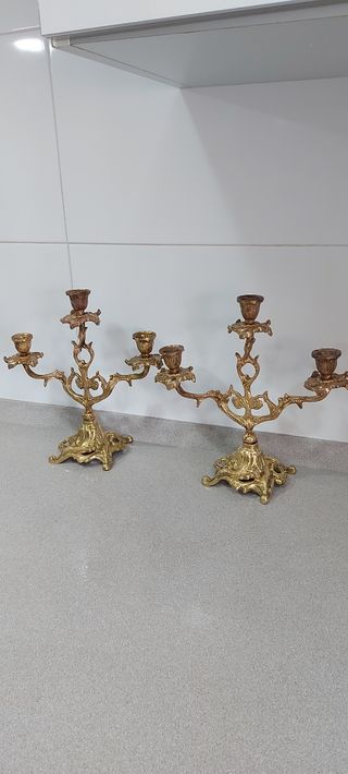 Candelabros de laton