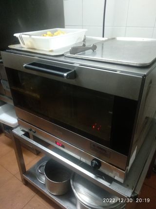 Horno industrial + mesa alzadora