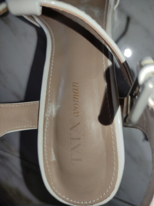 Scarpe sandalo bianche TATA