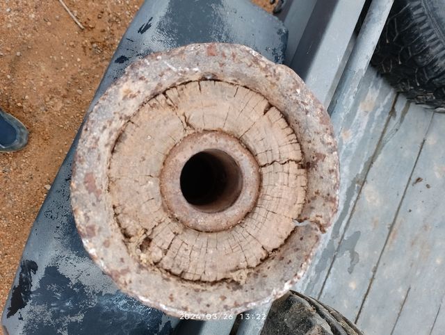 Antigua masa de rueda de carro