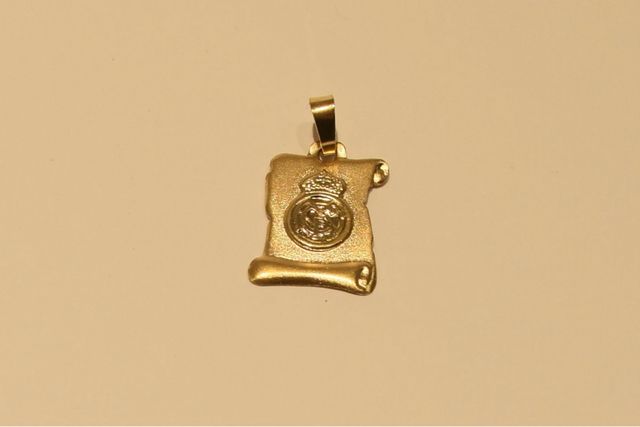 PLACA DE ORO REAL MADRID 18K/1.8Gr